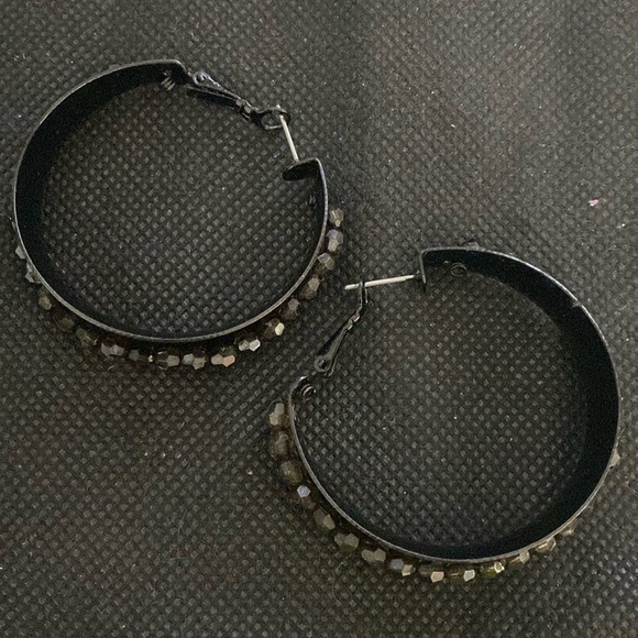 Black Metal Hoop pierced Earrings with attached beads - Picture 4 of 5